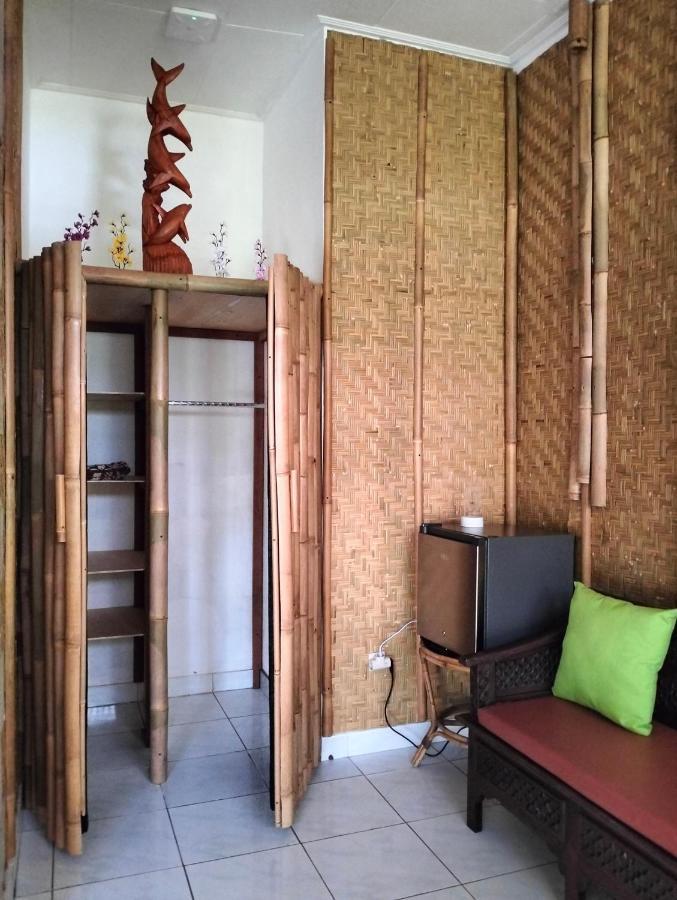 Kaia Lovina Guest House Junior Suite Екстериор снимка