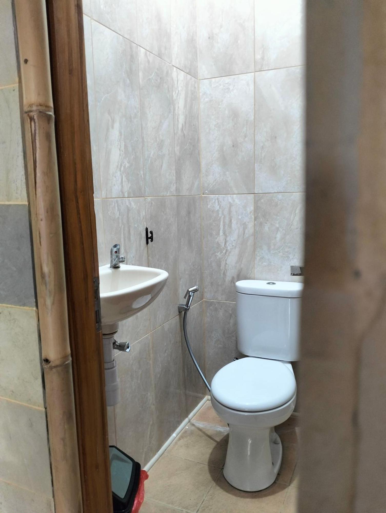Kaia Lovina Guest House Junior Suite Екстериор снимка